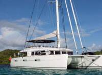 Catamaran SailAway