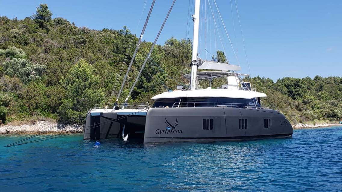 Catamaran Gyrfalcon